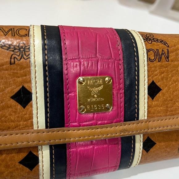 MCM COGNAC VISETOS LONG TRIFOLD WALLET - Picture 3 of 16